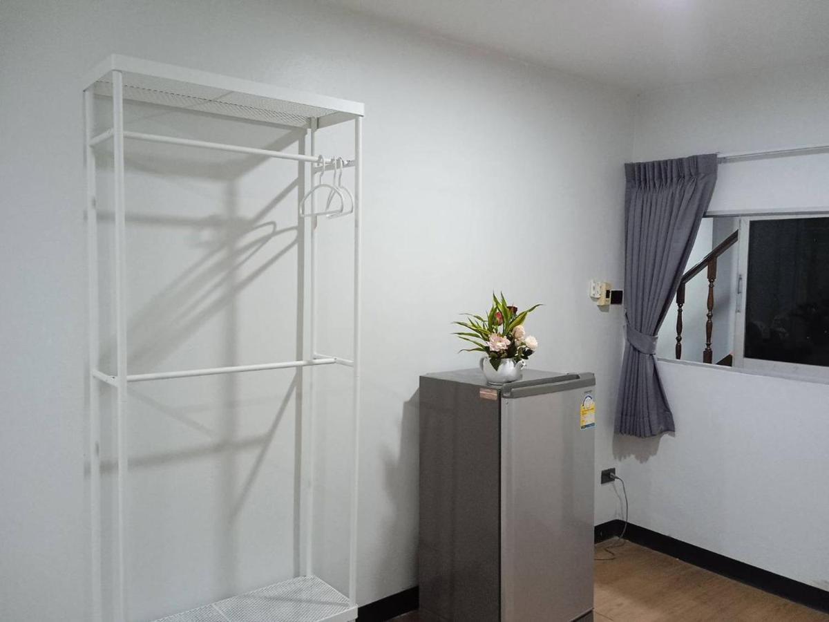 Nk Guesthouse 1 Bangkok Kültér fotó